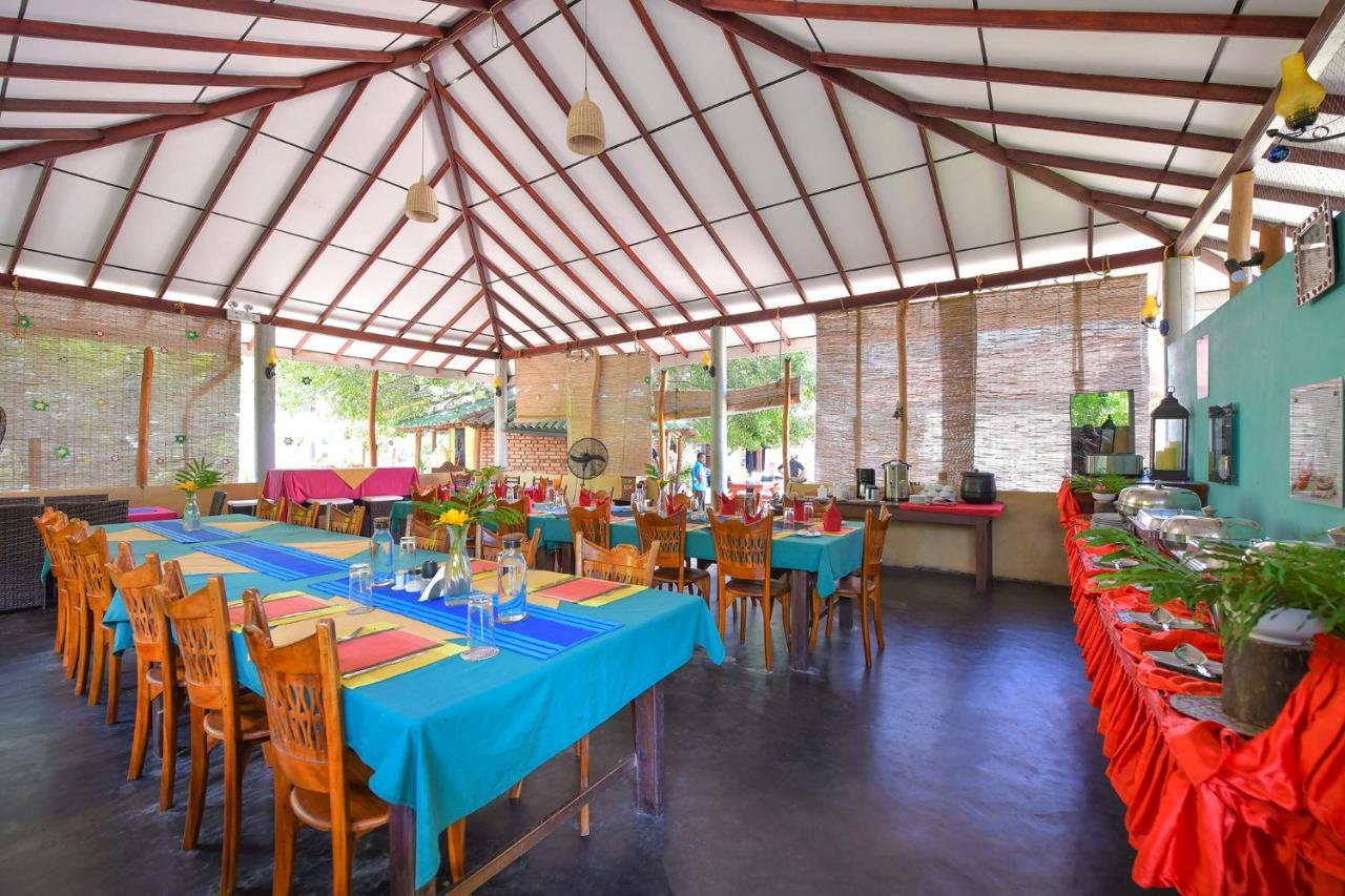 De Silva Wind Resort Kalpitiya - Kitesurfing School Sri Lanka Bagian luar foto