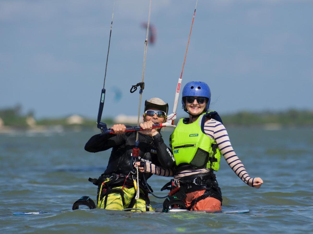 De Silva Wind Resort Kalpitiya - Kitesurfing School Sri Lanka Bagian luar foto
