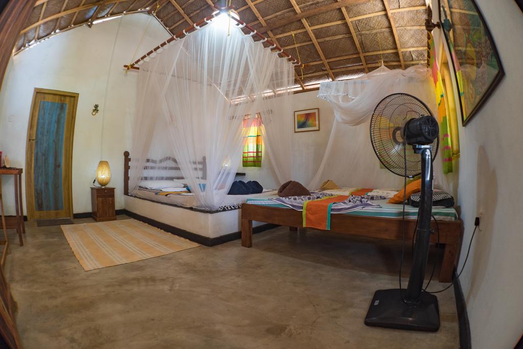 De Silva Wind Resort Kalpitiya - Kitesurfing School Sri Lanka Bagian luar foto